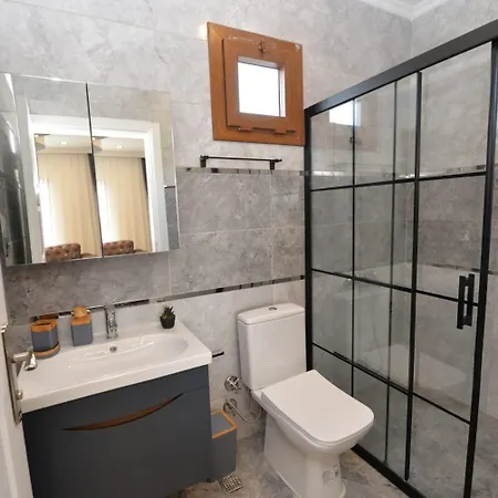Vila Lorenza *