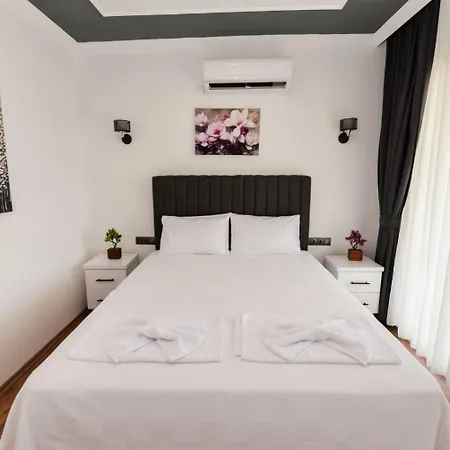 Vila Lorenza *